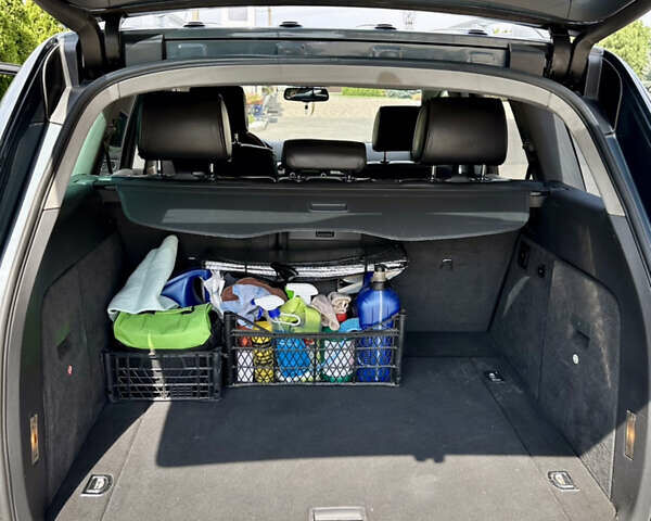 Серый Фольксваген Туарег, объемом двигателя 2.97 л и пробегом 240 тыс. км за 11500 $, фото 12 на Automoto.ua