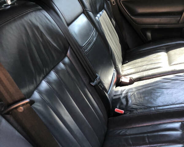 Серый Фольксваген Туарег, объемом двигателя 3.6 л и пробегом 290 тыс. км за 12000 $, фото 23 на Automoto.ua