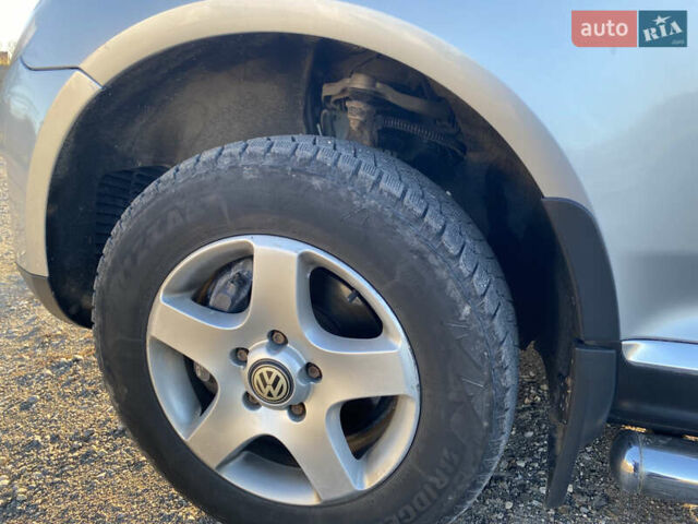 Фольксваген Туарег 2007 у Збараже на Automoto.ua Сірий Фольксваген Туарег, об'ємом двигуна 3 л та пробігом 227 тис. км за 10000 $, фото 30 на Automoto.ua