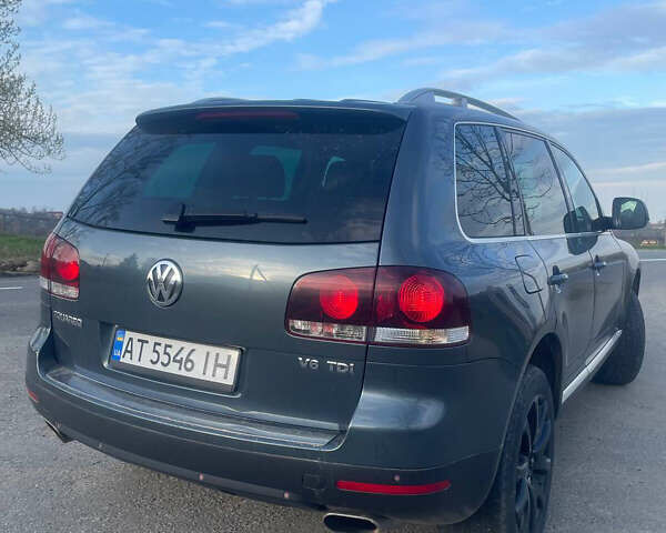 Фольксваген Туарег 2007 у Івано-Франківську на Automoto.ua Сірий Фольксваген Туарег, об'ємом двигуна 3 л та пробігом 235 тис. км за 12650 $, фото 15 на Automoto.ua