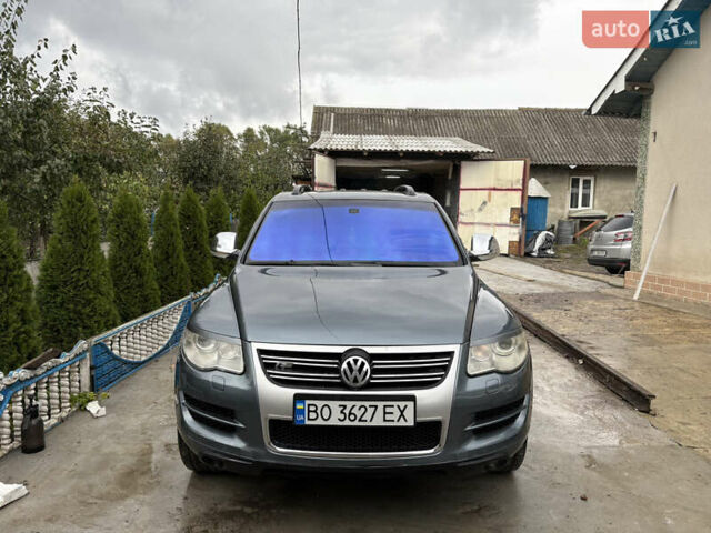 Сірий Фольксваген Туарег, об'ємом двигуна 2.97 л та пробігом 320 тис. км за 10000 $, фото 14 на Automoto.ua
