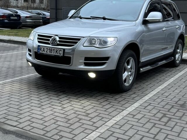 Фольксваген Туарег 2007 в Киеве на Automoto.ua Серый Фольксваген Туарег, объемом двигателя 3 л и пробегом 339 тыс. км за 11000 $, фото 12 на Automoto.ua