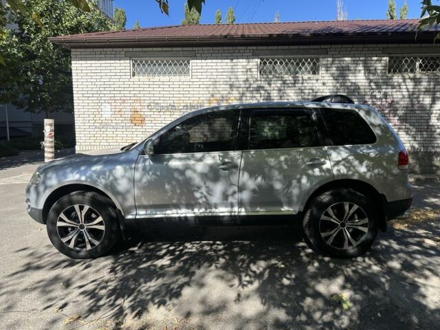 Фольксваген Туарег 2007 в Киеве на Automoto.ua Серый Фольксваген Туарег, объемом двигателя 3.6 л и пробегом 230 тыс. км за 7250 $, фото 3 на Automoto.ua