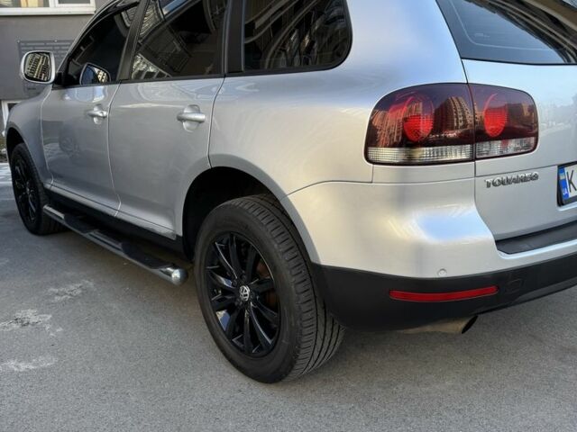 Фольксваген Туарег 2007 в Киеве на Automoto.ua Серый Фольксваген Туарег, объемом двигателя 3 л и пробегом 339 тыс. км за 11000 $, фото 8 на Automoto.ua