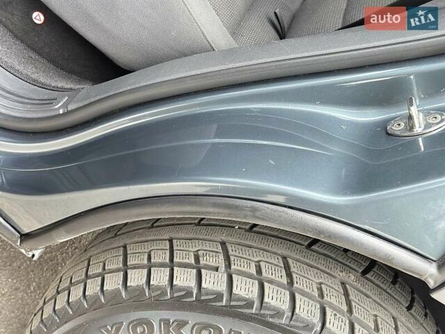 Серый Фольксваген Туарег, объемом двигателя 2.5 л и пробегом 138 тыс. км за 8999 $, фото 41 на Automoto.ua