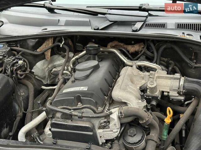 Серый Фольксваген Туарег, объемом двигателя 2.5 л и пробегом 138 тыс. км за 8999 $, фото 27 на Automoto.ua