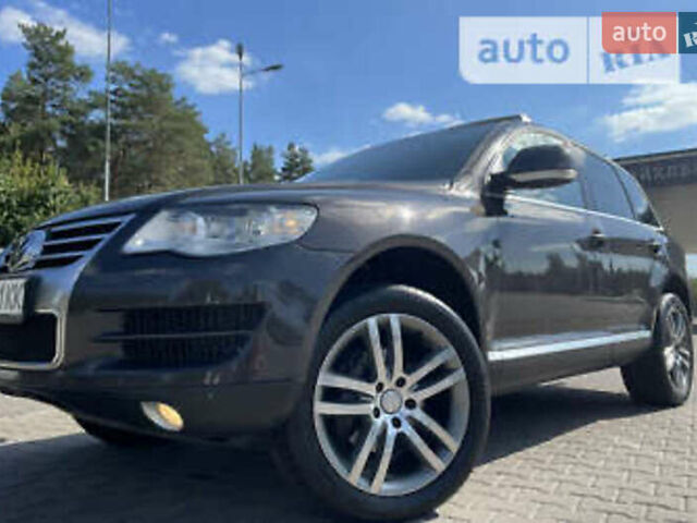 Сірий Фольксваген Туарег, об'ємом двигуна 2.97 л та пробігом 293 тис. км за 11300 $, фото 5 на Automoto.ua