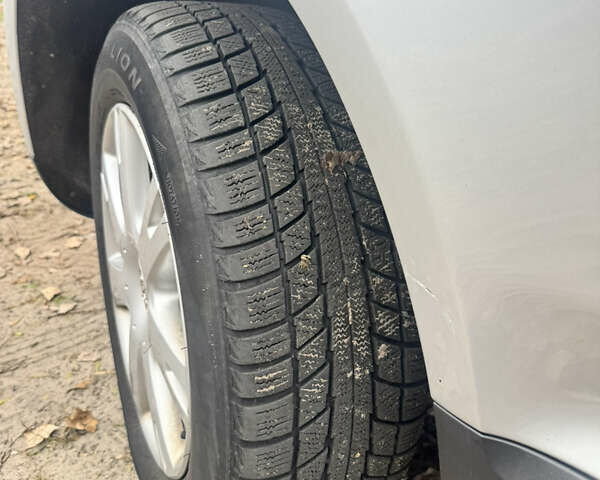 Фольксваген Туарег 2007 в Киеве на Automoto.ua Серый Фольксваген Туарег, объемом двигателя 3 л и пробегом 415 тыс. км за 9500 $, фото 9 на Automoto.ua