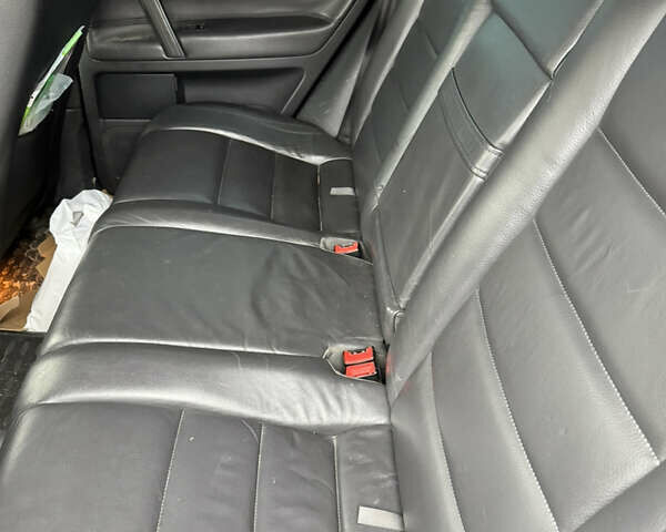 Фольксваген Туарег 2007 в Киеве на Automoto.ua Серый Фольксваген Туарег, объемом двигателя 3 л и пробегом 415 тыс. км за 9500 $, фото 17 на Automoto.ua