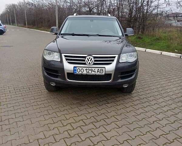 Сірий Фольксваген Туарег, об'ємом двигуна 3.6 л та пробігом 220 тис. км за 9999 $, фото 5 на Automoto.ua