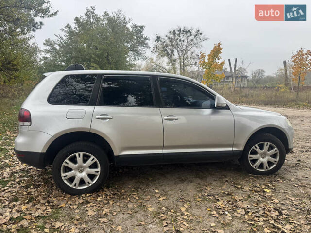 Фольксваген Туарег 2007 в Киеве на Automoto.ua Серый Фольксваген Туарег, объемом двигателя 3 л и пробегом 415 тыс. км за 9500 $, фото 6 на Automoto.ua
