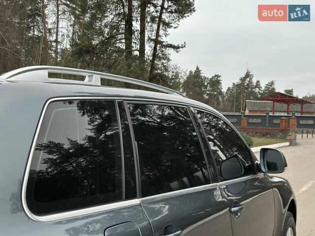 Серый Фольксваген Туарег, объемом двигателя 2.5 л и пробегом 138 тыс. км за 8999 $, фото 12 на Automoto.ua