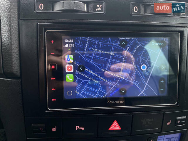 Сірий Фольксваген Туарег, об'ємом двигуна 3 л та пробігом 264 тис. км за 13200 $, фото 27 на Automoto.ua