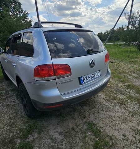 Сірий Фольксваген Туарег, об'ємом двигуна 3.6 л та пробігом 217 тис. км за 10000 $, фото 4 на Automoto.ua