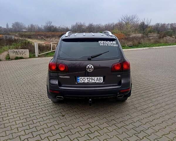 Сірий Фольксваген Туарег, об'ємом двигуна 3.6 л та пробігом 220 тис. км за 9999 $, фото 4 на Automoto.ua