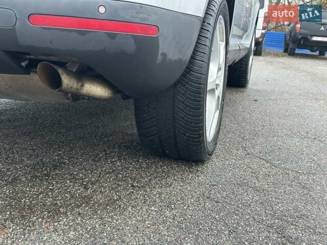 Серый Фольксваген Туарег, объемом двигателя 3.6 л и пробегом 295 тыс. км за 8800 $, фото 8 на Automoto.ua