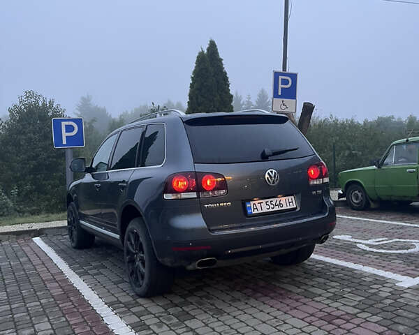 Фольксваген Туарег 2007 у Івано-Франківську на Automoto.ua Сірий Фольксваген Туарег, об'ємом двигуна 3 л та пробігом 235 тис. км за 12650 $, фото 8 на Automoto.ua