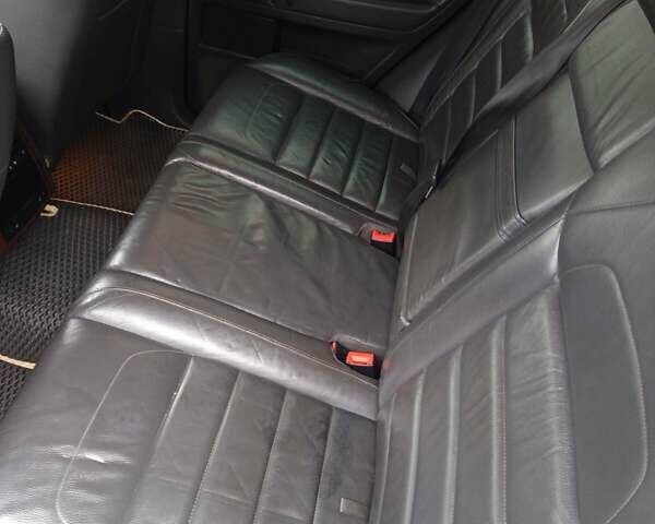 Сірий Фольксваген Туарег, об'ємом двигуна 3.6 л та пробігом 220 тис. км за 9999 $, фото 1 на Automoto.ua