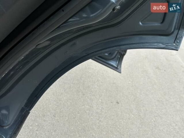 Серый Фольксваген Туарег, объемом двигателя 2.5 л и пробегом 138 тыс. км за 8999 $, фото 48 на Automoto.ua