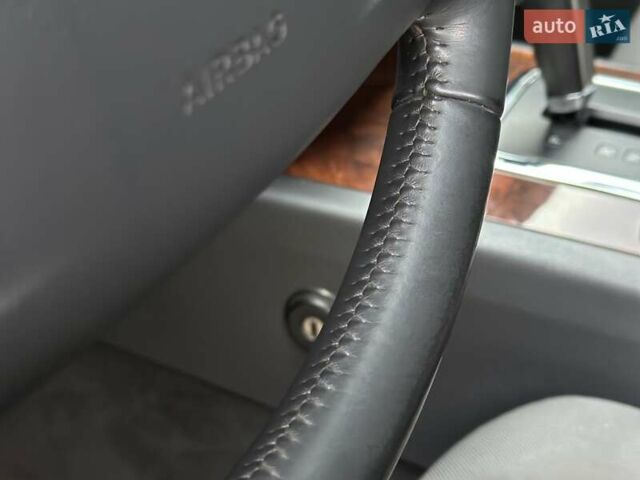 Серый Фольксваген Туарег, объемом двигателя 2.5 л и пробегом 138 тыс. км за 8999 $, фото 52 на Automoto.ua