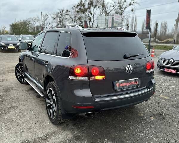Сірий Фольксваген Туарег, об'ємом двигуна 2.97 л та пробігом 285 тис. км за 13400 $, фото 8 на Automoto.ua