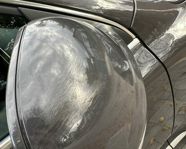 Сірий Фольксваген Туарег, об'ємом двигуна 2.97 л та пробігом 317 тис. км за 14000 $, фото 23 на Automoto.ua