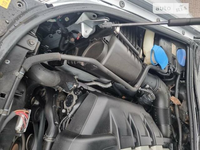 Серый Фольксваген Туарег, объемом двигателя 0 л и пробегом 323 тыс. км за 11500 $, фото 10 на Automoto.ua