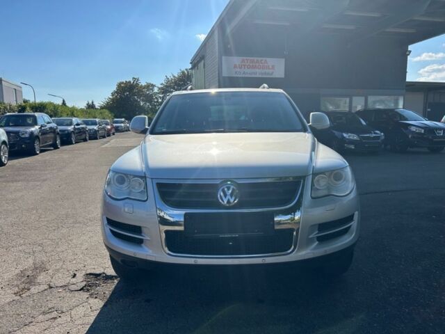 Сірий Фольксваген Туарег, об'ємом двигуна 3 л та пробігом 287 тис. км за 3321 $, фото 1 на Automoto.ua