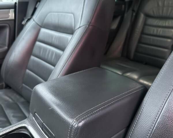 Сірий Фольксваген Туарег, об'ємом двигуна 2.97 л та пробігом 285 тис. км за 13400 $, фото 45 на Automoto.ua