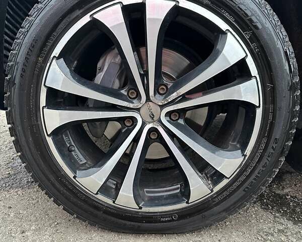 Сірий Фольксваген Туарег, об'ємом двигуна 2.97 л та пробігом 285 тис. км за 13400 $, фото 6 на Automoto.ua