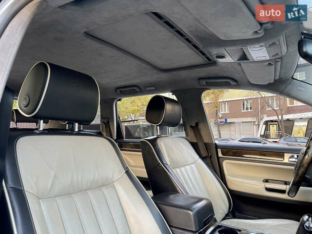 Сірий Фольксваген Туарег, об'ємом двигуна 3.6 л та пробігом 197 тис. км за 10700 $, фото 52 на Automoto.ua