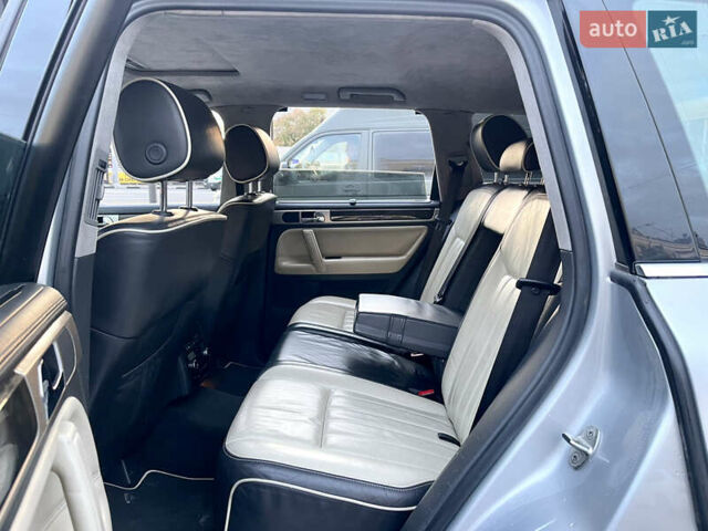 Сірий Фольксваген Туарег, об'ємом двигуна 3.6 л та пробігом 197 тис. км за 10700 $, фото 33 на Automoto.ua