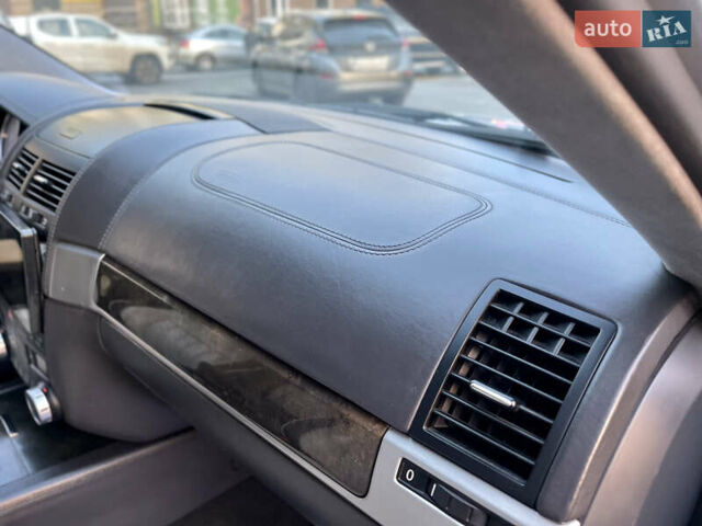 Сірий Фольксваген Туарег, об'ємом двигуна 3.6 л та пробігом 197 тис. км за 10700 $, фото 54 на Automoto.ua