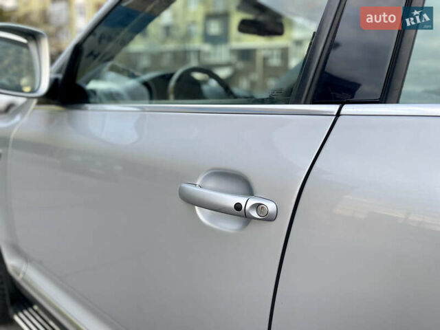 Сірий Фольксваген Туарег, об'ємом двигуна 3.6 л та пробігом 197 тис. км за 10700 $, фото 12 на Automoto.ua