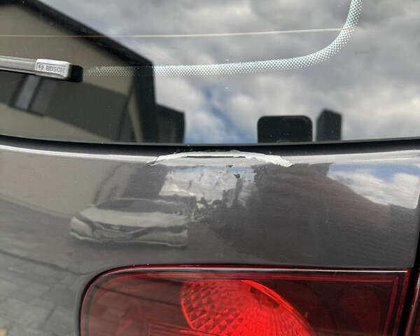 Сірий Фольксваген Туарег, об'ємом двигуна 2.97 л та пробігом 317 тис. км за 14000 $, фото 21 на Automoto.ua