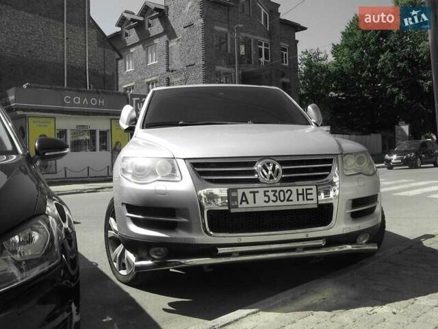 Сірий Фольксваген Туарег, об'ємом двигуна 3.6 л та пробігом 294 тис. км за 8500 $, фото 9 на Automoto.ua
