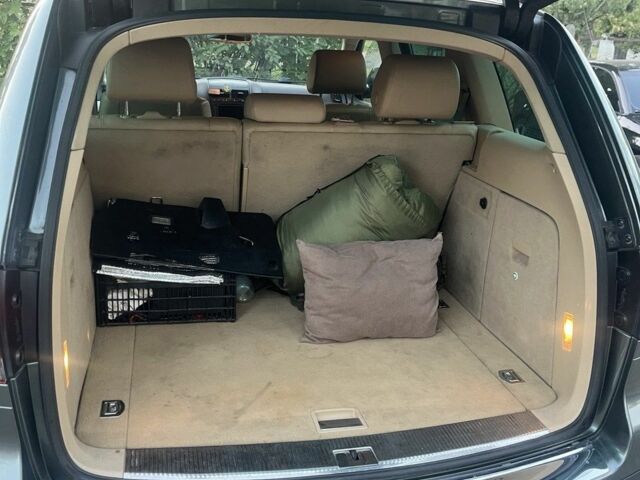 Серый Фольксваген Туарег, объемом двигателя 3 л и пробегом 362 тыс. км за 7500 $, фото 6 на Automoto.ua