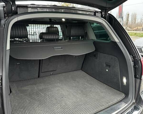 Сірий Фольксваген Туарег, об'ємом двигуна 2.97 л та пробігом 285 тис. км за 13400 $, фото 12 на Automoto.ua