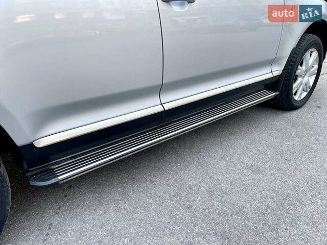 Сірий Фольксваген Туарег, об'ємом двигуна 3.6 л та пробігом 197 тис. км за 10700 $, фото 20 на Automoto.ua