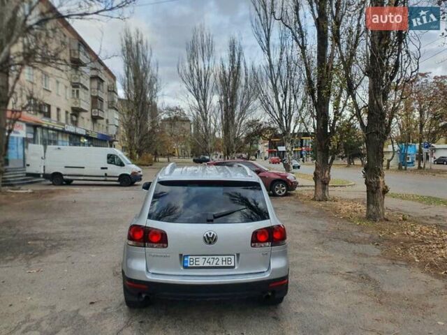 Серый Фольксваген Туарег, объемом двигателя 0 л и пробегом 250 тыс. км за 10199 $, фото 7 на Automoto.ua