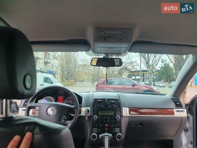 Серый Фольксваген Туарег, объемом двигателя 0 л и пробегом 250 тыс. км за 10199 $, фото 30 на Automoto.ua