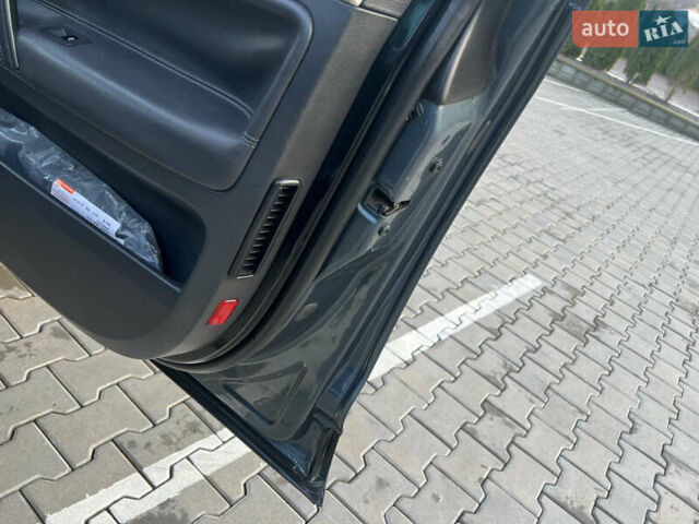 Серый Фольксваген Туарег, объемом двигателя 3 л и пробегом 260 тыс. км за 6599 $, фото 21 на Automoto.ua