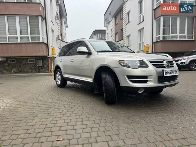 Серый Фольксваген Туарег, объемом двигателя 3 л и пробегом 369 тыс. км за 12500 $, фото 22 на Automoto.ua