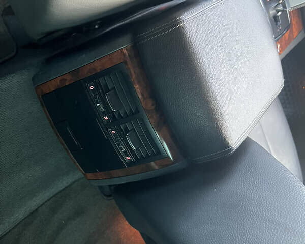 Серый Фольксваген Туарег, объемом двигателя 3 л и пробегом 260 тыс. км за 6599 $, фото 23 на Automoto.ua