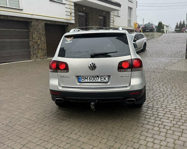 Серый Фольксваген Туарег, объемом двигателя 3 л и пробегом 369 тыс. км за 12500 $, фото 18 на Automoto.ua