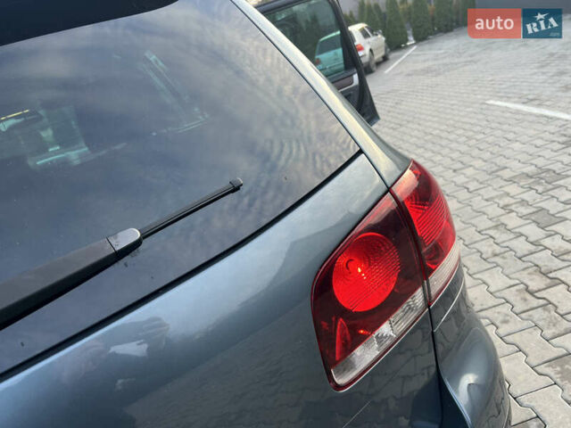 Серый Фольксваген Туарег, объемом двигателя 3 л и пробегом 260 тыс. км за 6599 $, фото 16 на Automoto.ua