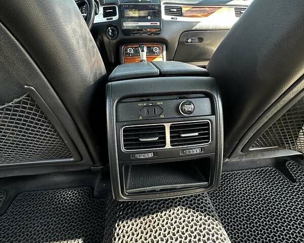 Фольксваген Туарег 2010 в Краматорске на Automoto.ua Серый Фольксваген Туарег, объемом двигателя 3 л и пробегом 310 тыс. км за 18000 $, фото 18 на Automoto.ua