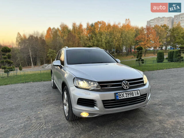 Фольксваген Туарег 2010 в Хмельницком на Automoto.ua Серый Фольксваген Туарег, объемом двигателя 2.97 л и пробегом 317 тыс. км за 15500 $, фото 86 на Automoto.ua