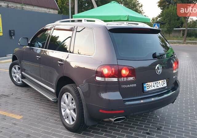 Серый Фольксваген Туарег, объемом двигателя 3 л и пробегом 225 тыс. км за 16900 $, фото 19 на Automoto.ua