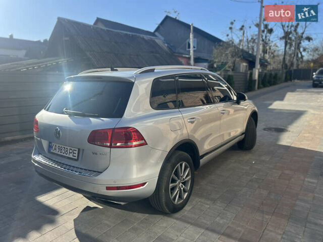 Серый Фольксваген Туарег, объемом двигателя 2.97 л и пробегом 299 тыс. км за 15500 $, фото 8 на Automoto.ua